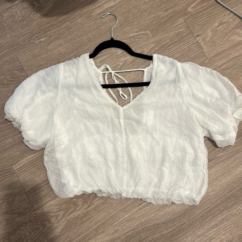 ASTR The Label white crop top